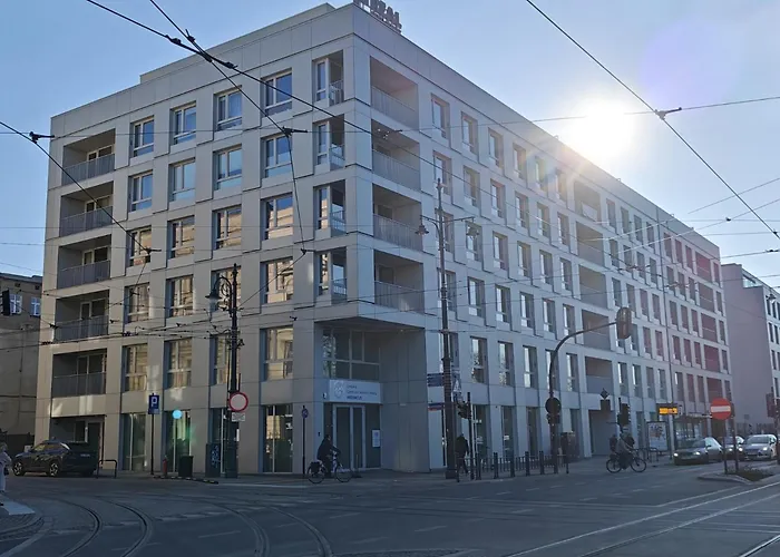 Manu Park Luxury Apartment