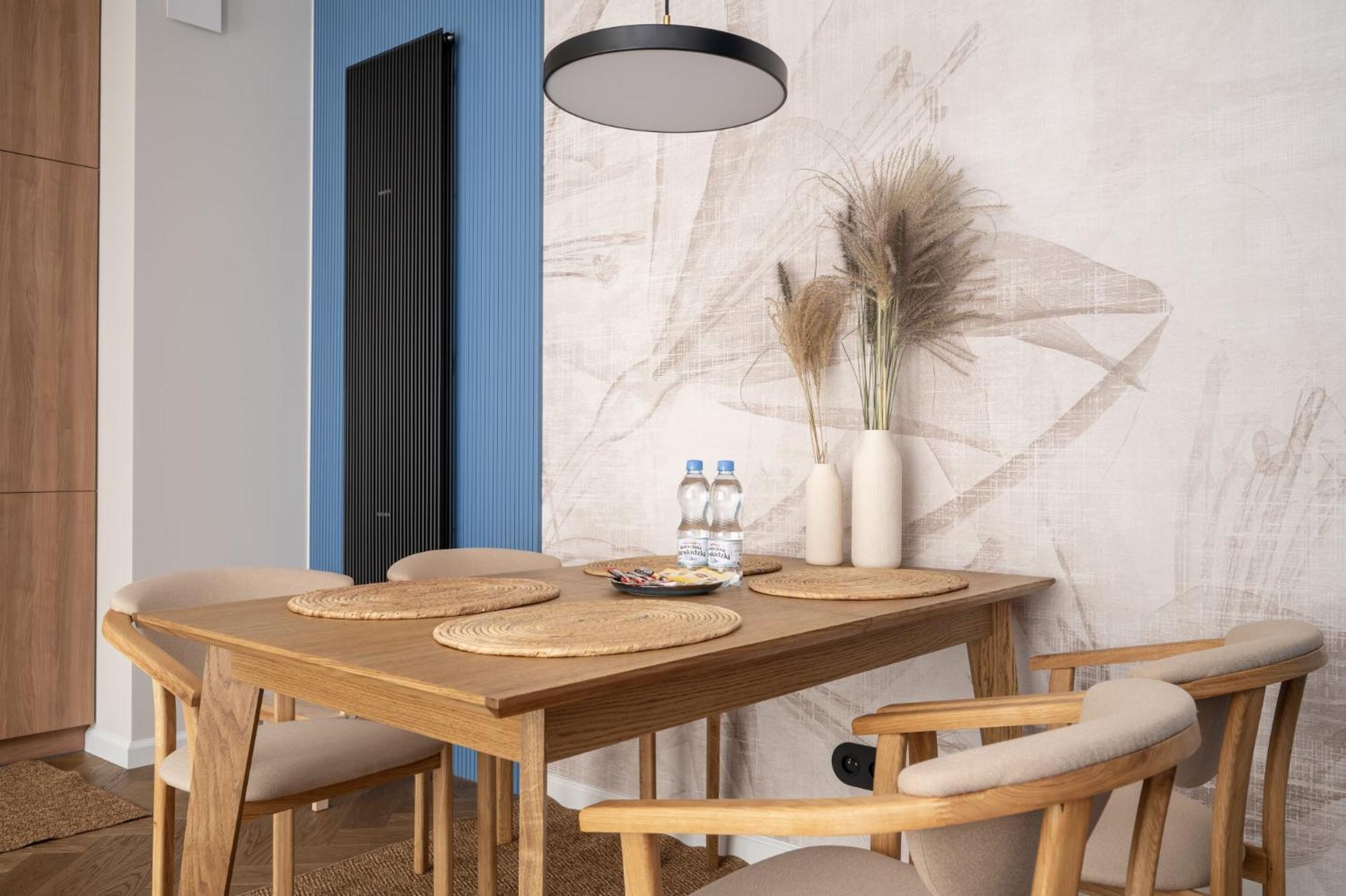 Manu Park Luxury Apartment *